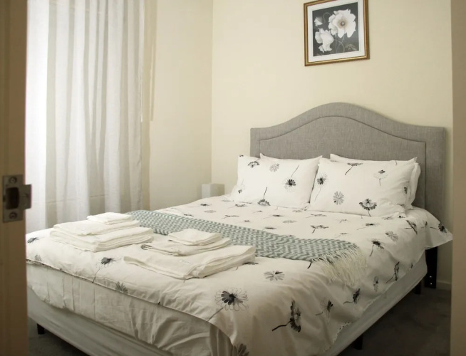 Adelaide Cbd Apartment - 3Br, 2Bath & Carpark
