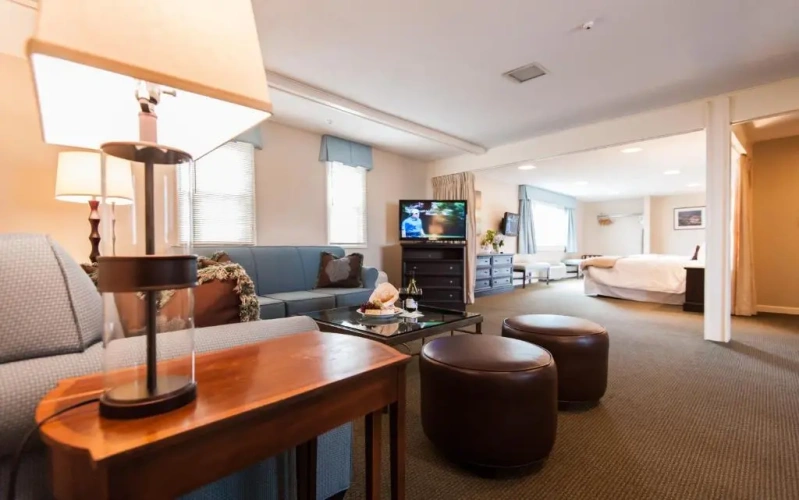 Deluxe Quadruple room