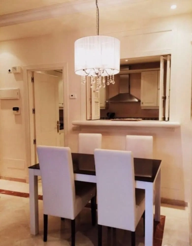 3 Bedrooms Apartment