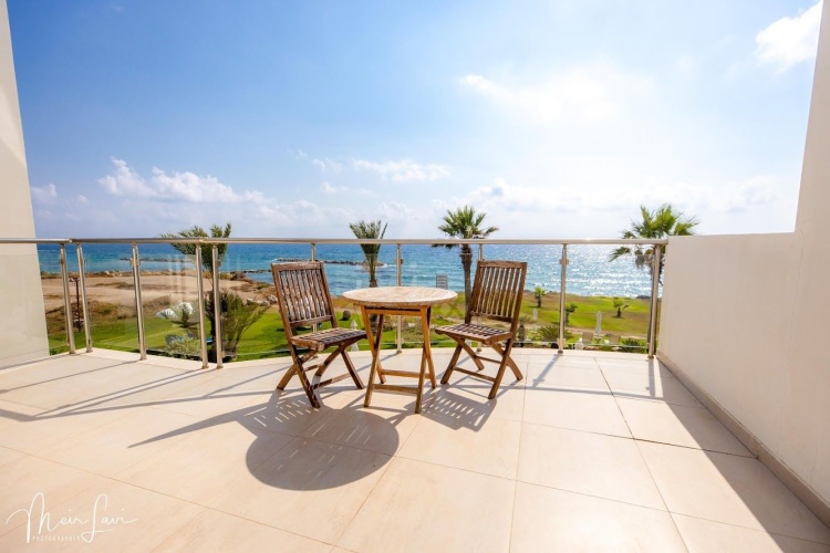 2 Bedrooms Suite with sea view