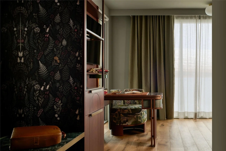 2 Bedrooms Deluxe Suite
