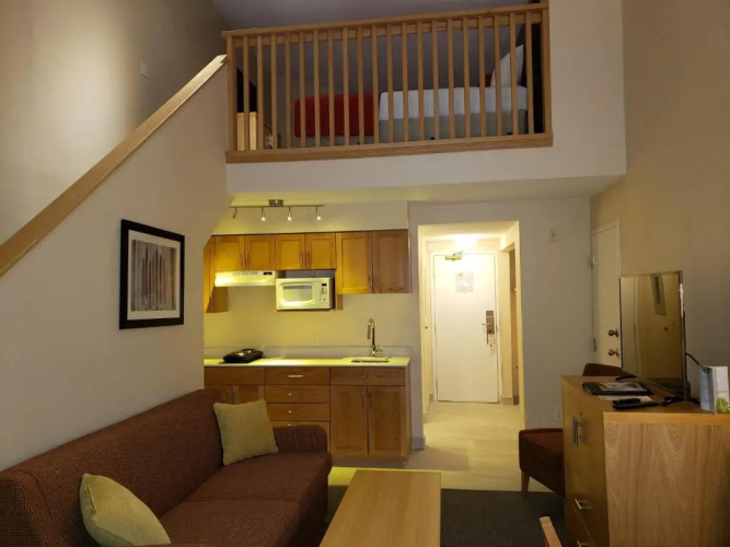 Sun Peaks Lodge