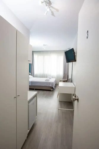 Comfort room