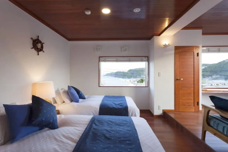 Suite with balcony