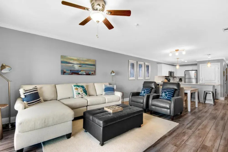 Emerald Dunes 103