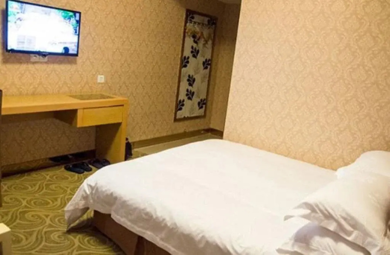 Yiwu Guoxin Hotel