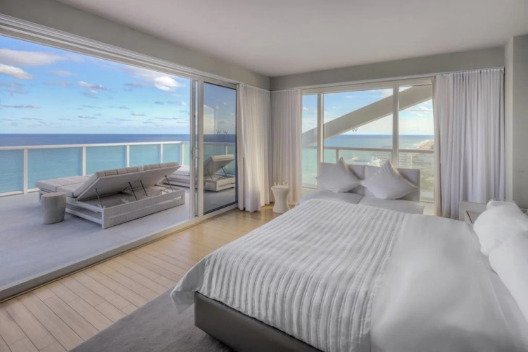 W Fort Lauderdale