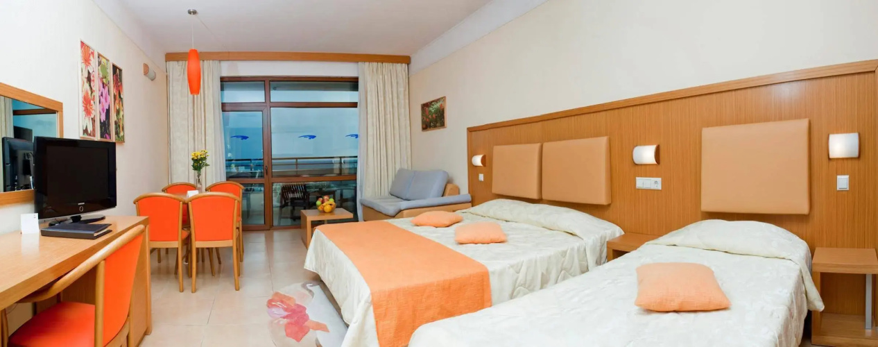 Flamingo Grand Hotel & Spa