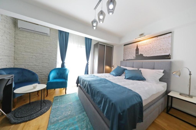 Standard Double room with balcony and with city view