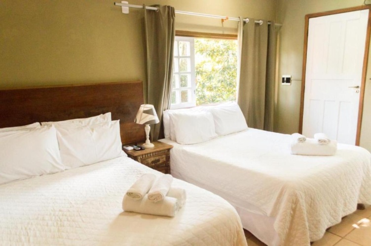 Deluxe Quadruple Suite with view