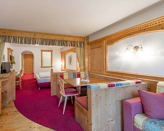 Family Suite with balcony