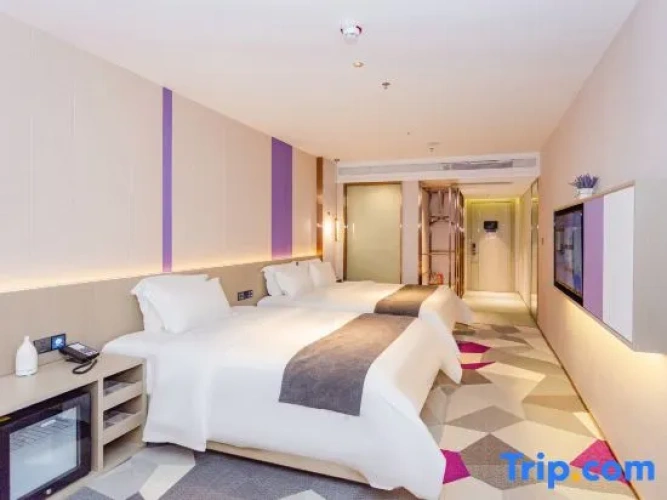 Deluxe Double room with view