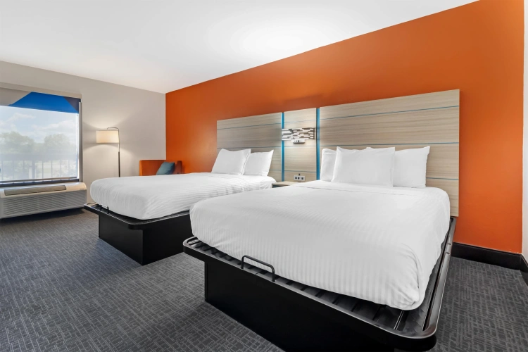 Standard Quadruple room