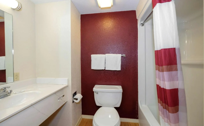 Holton Inn and Suites