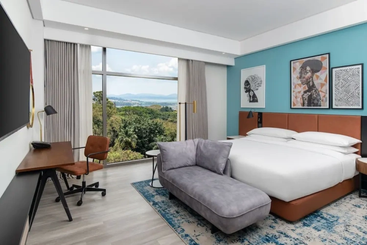 Executive Double Suite with city view