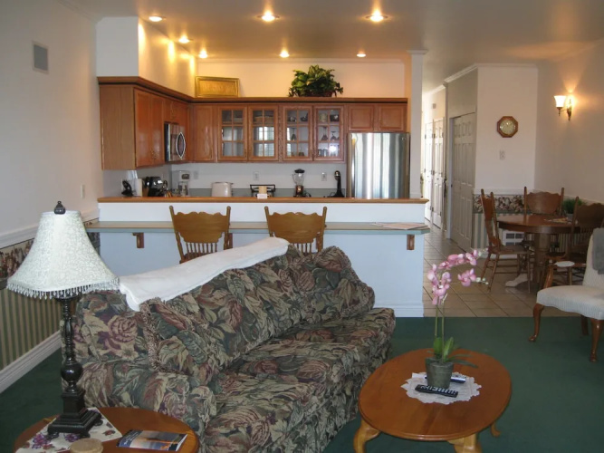 Judith Ann Inn