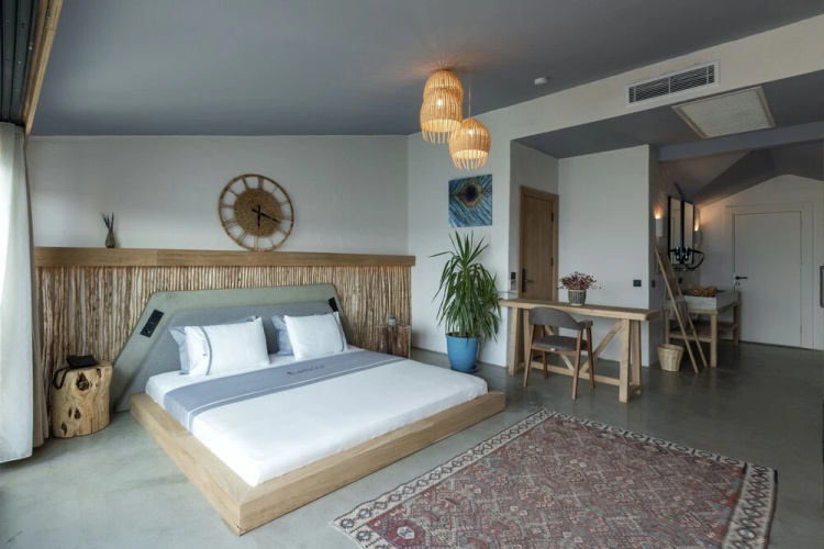 Harbour Suites