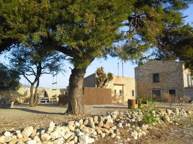 2 Bedrooms Cottage