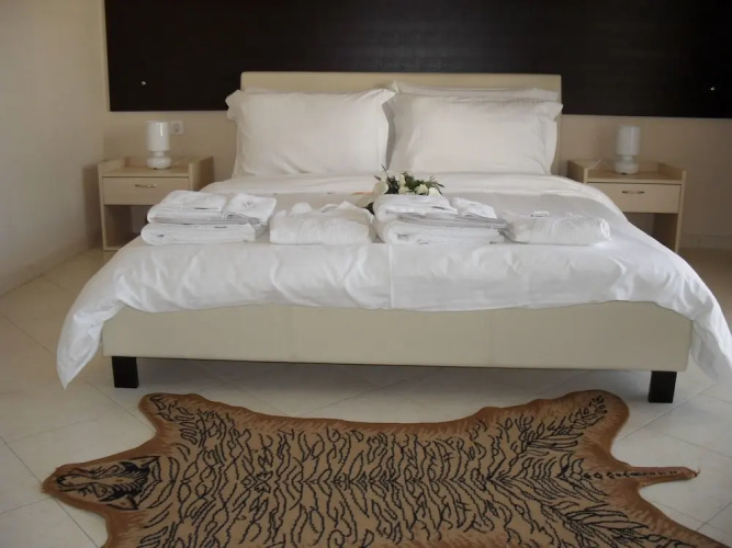 Kyknos De Luxe Suites