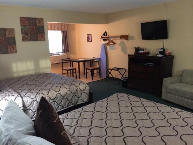 Standard Quadruple room