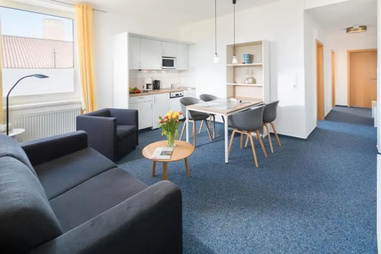 2 Bedrooms Apartment