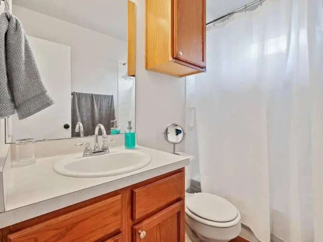 Cozy Getaway, Minutes from Austin!