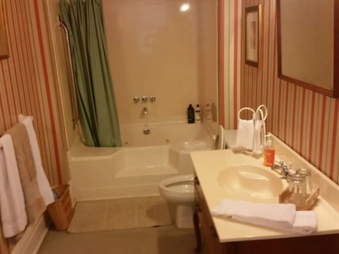 Spahn House Bed and Breakfast