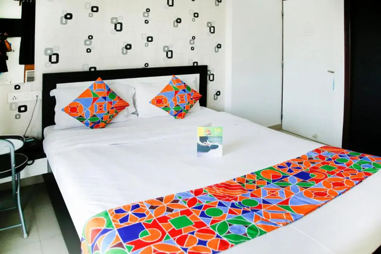 Fabhotel Eleanora