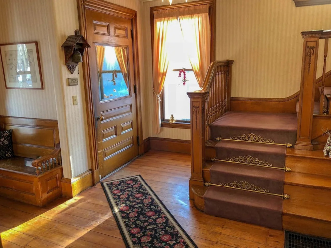 Grand Victorian Inn