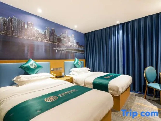 Premier Twin room