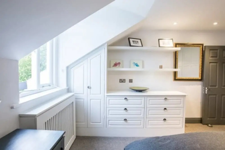 Eson2 - Bolton Gardens Lodge