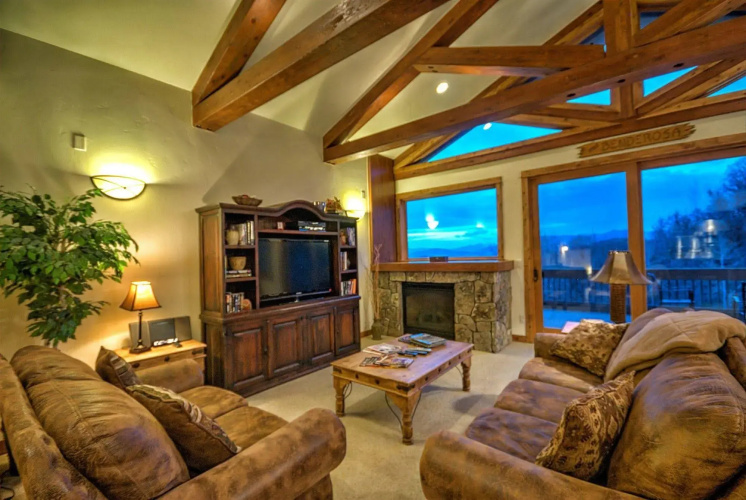 Overlook Chalet