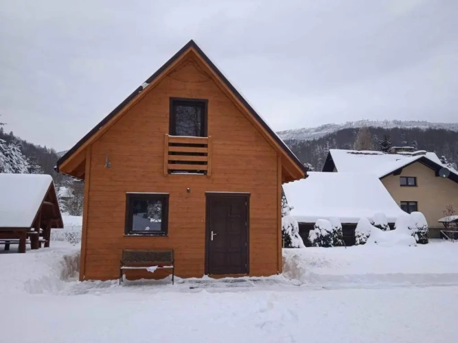 2 Bedrooms Cottage