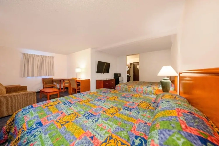 Standard Quadruple room