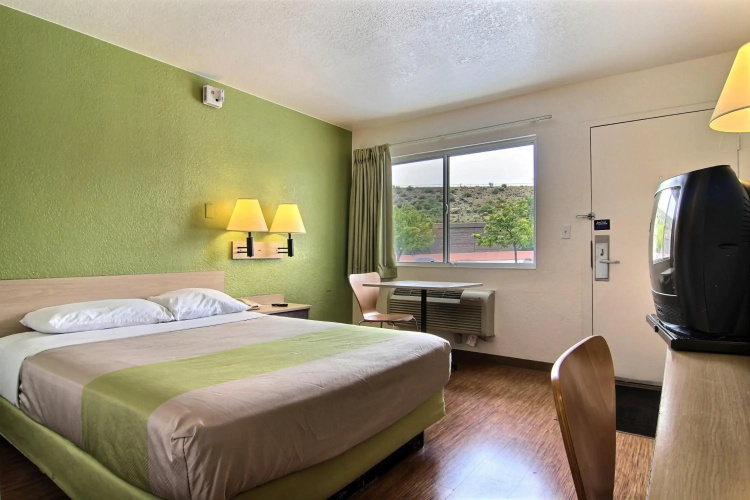 Motel 6 Albuquerque, NM - Midtown