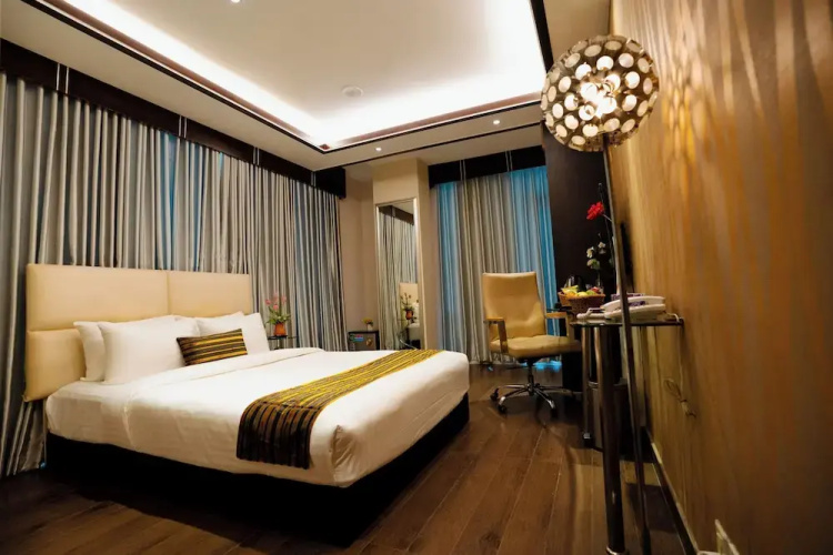 Royal Residence Dhaka