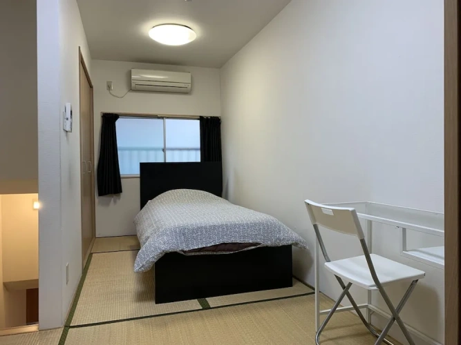 2 Bedrooms Cottage