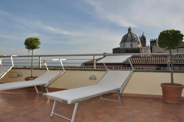 Hotel Urbano V