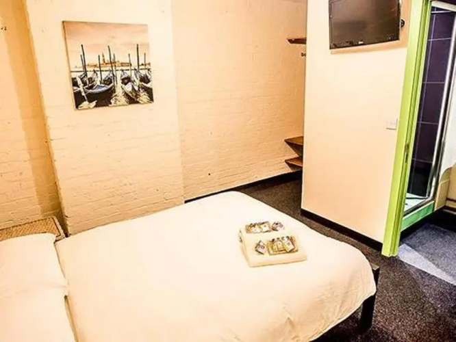 Victoria Warehouse Hotel