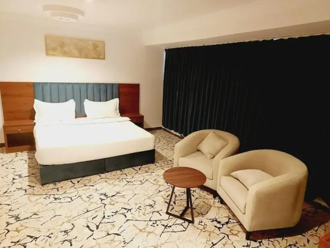Kawther Altmuzz Hotel