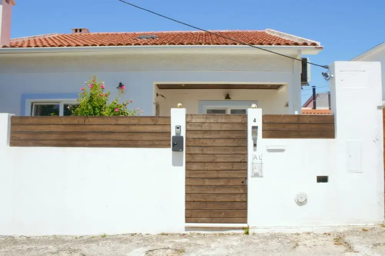 Vila Vale Guest House Surf E Yoga - Costa da Caparica
