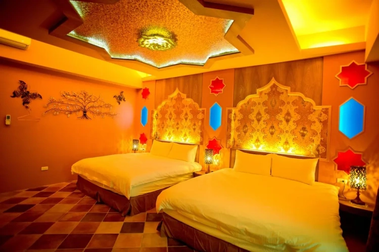 1 Bedroom Standard Twin room with balcony and with mountain view