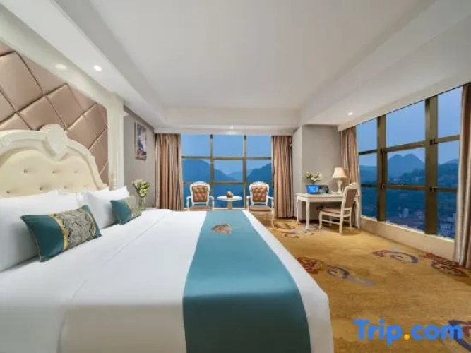 Standard Double room with view