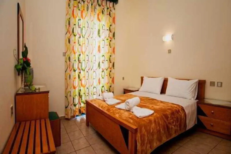 Nicolas Hotel