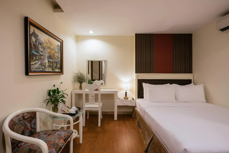 Asian Ruby Center Point Hotel