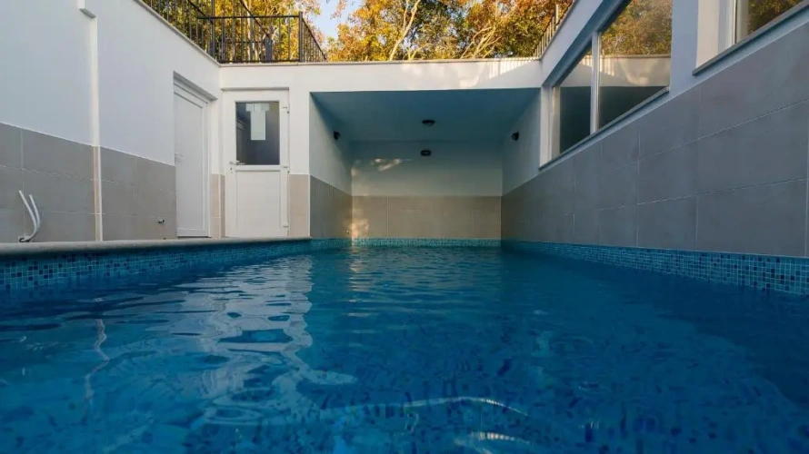 1 Bedroom Apartment with balcony
