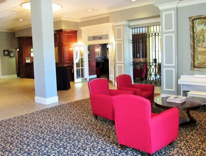 Clarion Hotel Downtown