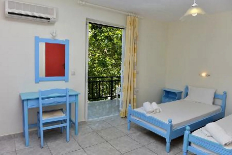 Dimitra Aparthotel