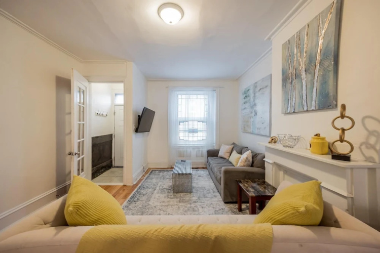 904 N 29th