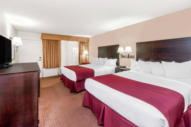 Quality Inn & Suites